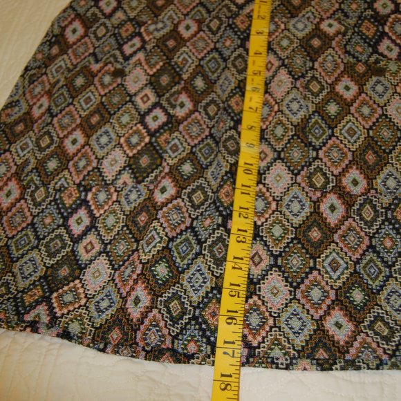 Simply Noelle Tapestry Like A Line Skirt Size L-XL - Picture 7 of 10